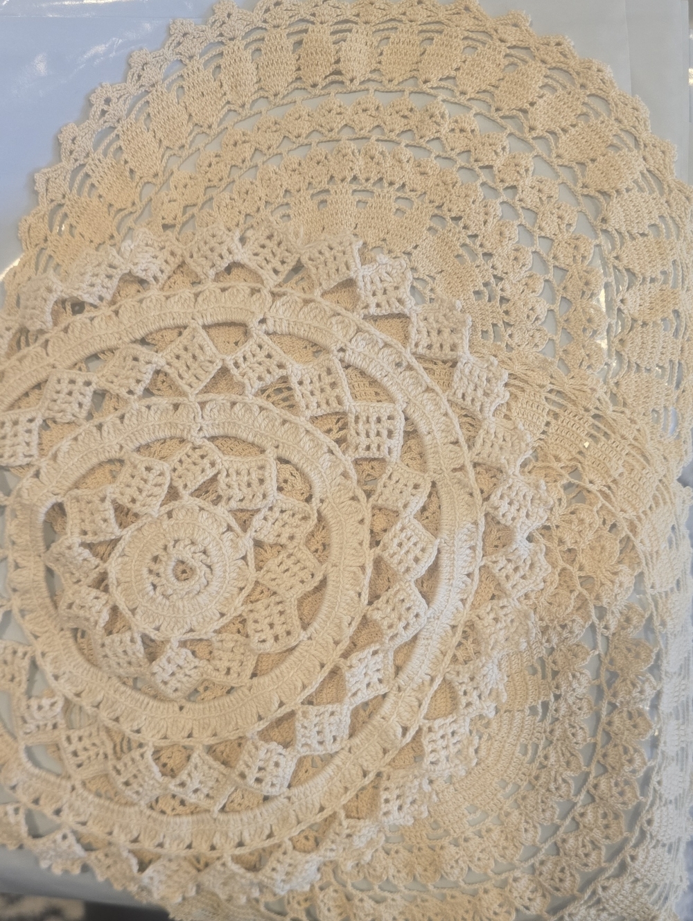Vintage Delicate Round Crochet Doilies - Neutral Cream Set